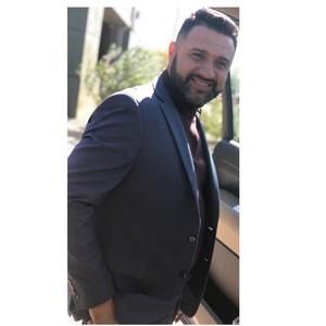 Meet your Posher, Elvis